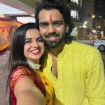 Bhavini Purohit Instagram – Ganpati Visarjan madness 🫶🏻
.
#influencer #festival #ganpatibappamorya #visarjan #madness #couple #couplegoals #bhavinipurohit