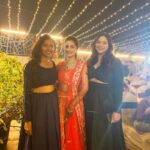 Bhoomika Dash Instagram - Embracing the spotlight, letting my passion illuminate the stage. 💫🌟 #sangeetnight💃 Decor by @newwave_weddingplanner_events Pipul Padmaja Premium Hotel & Convention