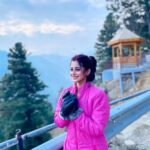 Bhoomika Dash Instagram – Jannat-e-kashmir 🏔️💫

Kashmir, where my soul feels complete and my heart overflows with happiness.❤️ Gulmarg, Kashmir