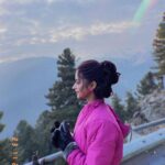 Bhoomika Dash Instagram - Jannat-e-kashmir 🏔️💫 Kashmir, where my soul feels complete and my heart overflows with happiness.❤️ Gulmarg, Kashmir