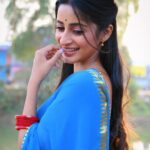 Bhoomika Dash Instagram – O Hansini 🌸💙

Nothing can beat an old Bollywood song and a saree 💫