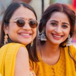 Bhoomika Dash Instagram - A special appreciation post to my another favourite couple @alpanacolada bhabi and @sanskargram bhaina 😌✨ Thank you for showering me with all the love in the world!!! You both have always been there for me, supporting me in everything I have done. May your love continue to grow stronger with each passing day. Keep pampering me 😌 Cheers to more get togethers, weddings and gossips , ykwim 🥂🤪😜 📸 @asutoshphotomagicofficial Crystal Crown Bhubneswar