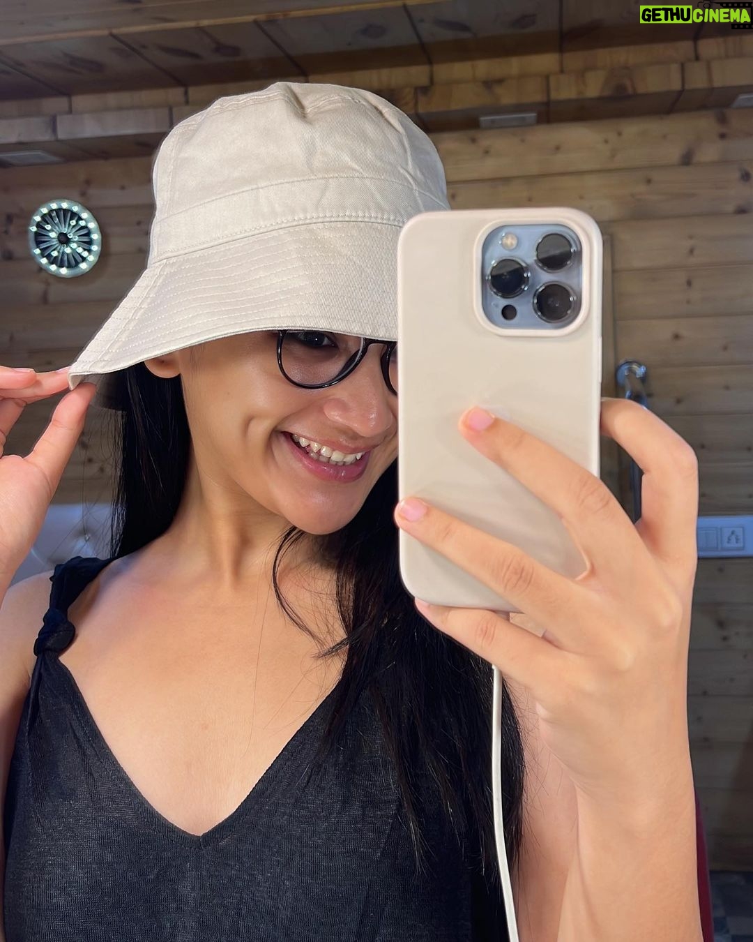 Celesti Bairagey Instagram - #mirrorselfie #nofilter 🤍 Patiala, India