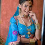 Celesti Bairagey Instagram – Beautiful makeover by @makeup_artist_anjali_mahato_ ❤️
Jewellery from @ranjus_paridhan ❤️
Outfit from @mohini_tina_das_official ❤️

#makeupartist #bride #bridalmakeup #makeup #makeuplook #indianwear