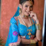 Celesti Bairagey Instagram - Beautiful makeover by @makeup_artist_anjali_mahato_ ❤️ Jewellery from @ranjus_paridhan ❤️ Outfit from @mohini_tina_das_official ❤️ #makeupartist #bride #bridalmakeup #makeup #makeuplook #indianwear