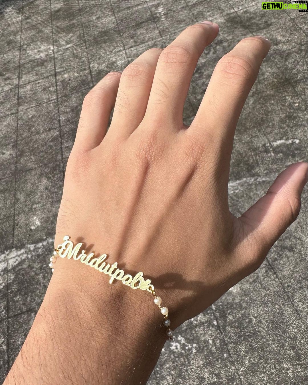 Celesti Bairagey Instagram - Had to leave hometown early due to work commitments. Missed my parents' wedding anniversary and also won't be there for rakhi. But, thanks to @anscollection7 for making it possible to celebrate rakhi with my lil @neonghoul990 by sending such an amazing customised rakhiš¤ Thank you @nitulsharmaphotography for capturing these beautiful moments for meā¤ļø