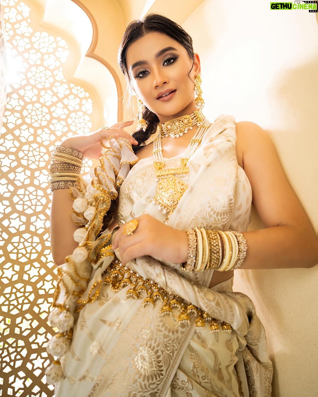 Celesti Bairagey Instagram - NAVRATRI DAY 2 featuring @celesti.bairagey as the Modern Indian Goddess where she represents the color white🤍 . The color white represents Goddess Brahmacharini and signifies peace and serenity. . Shoot Concept & Designed By:- @nehaadhvikmahajan @bridalsbynam . 💄MUA , Hair & Styling :- @nehaadhvikmahajan . 🥻Saree :- @neerusindia . 💍Jewelery :- @sonisapphire . 🎥:- @deepak_das_photography @kakali_das_photography . 📍Location:- @setsinthecity.in #celestibairagey #makeup #ootd #nehaadhvikmahajan #makeupbyme💄 #nammakeovers #bride #to #be #bridal #look #bridalmakeupartist #destinationweddingmakeupartist #weddingmakeup #hair #hairstyling #nammakeovers #bollywood #television #makeupartist #mumbai #traveller #all #over #the #globe