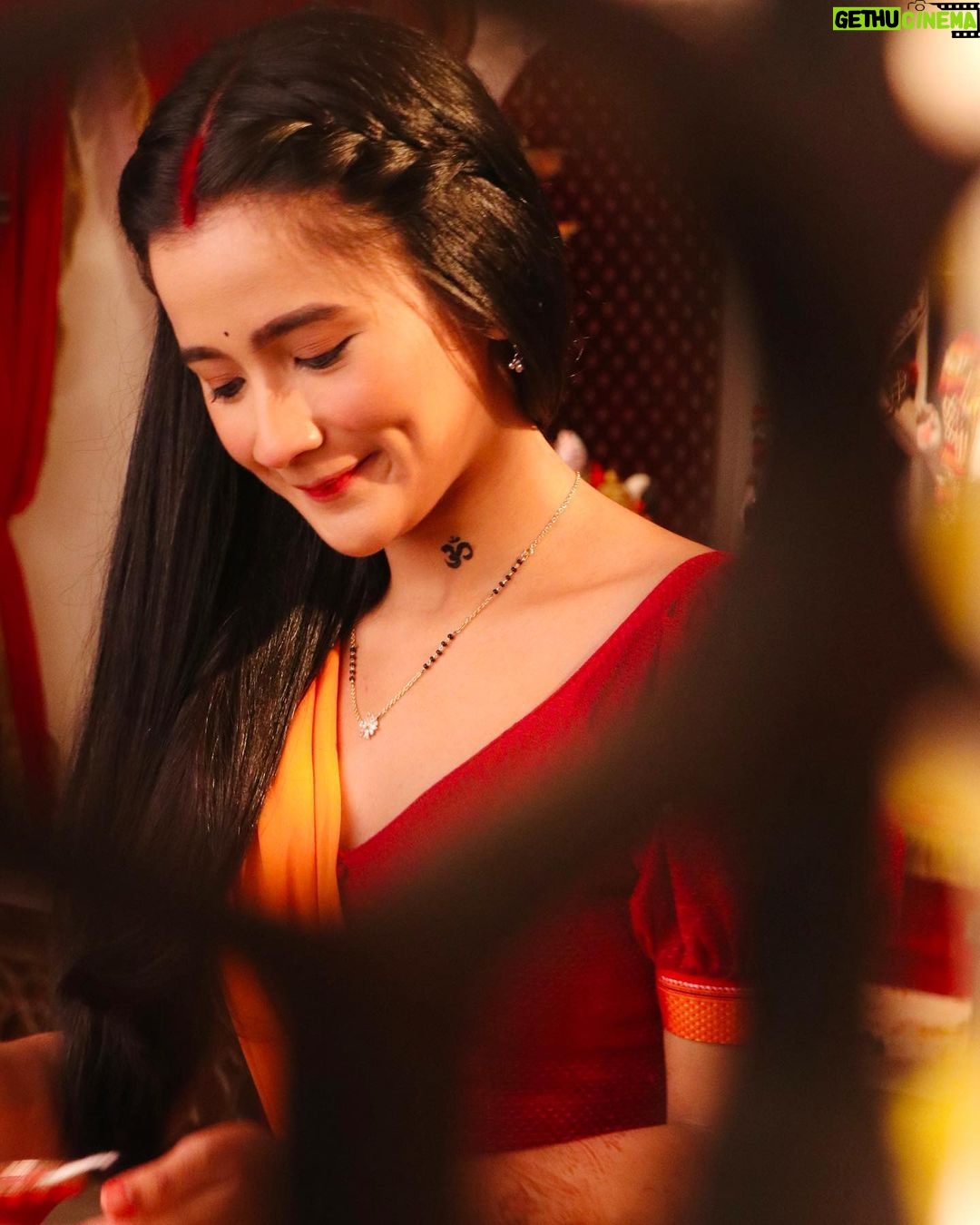 Celesti Bairagey Instagram - मुस्कान✨ Green Valley Studios