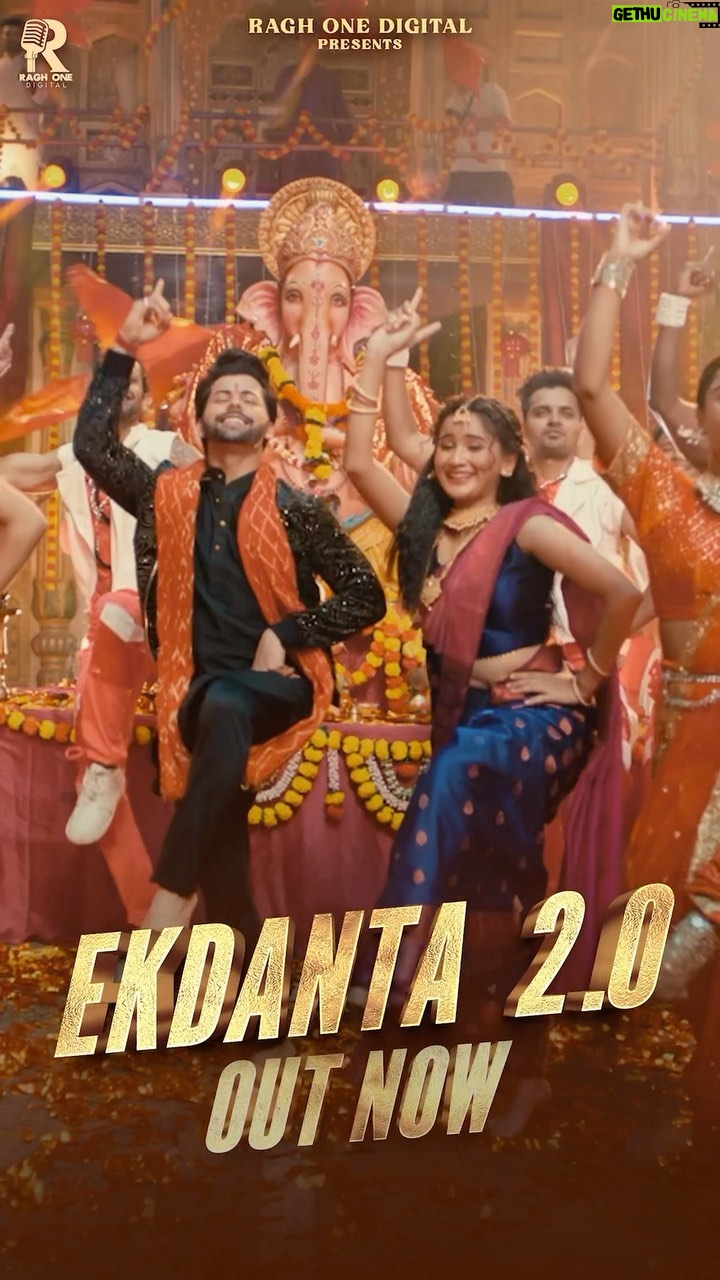 Celesti Bairagey Instagram - Ekdanta 2.0 - Out Now😍 Ganpati Bappa Mourya sung by @mikasingh ❤️ #ganapati ekdanta2 #mikasingh #siddarthnigam #muddassarkhan #celestibairagey @mikasingh @beingmudassarkhan @raghonedigital1 @thesiddharthnigam @celesti.bairagey @doparvindsinh_puvar_14 @rahulmunjariya @writer_gitkar_jeetvaghela66 @deepu_raghav_one @faisalsaif555 @arts_for_production @tapasviasija_colourist @monty_bk3 @artistabhinay @boskysheth @khushu712 @i_am_the_moin @nitinfcp