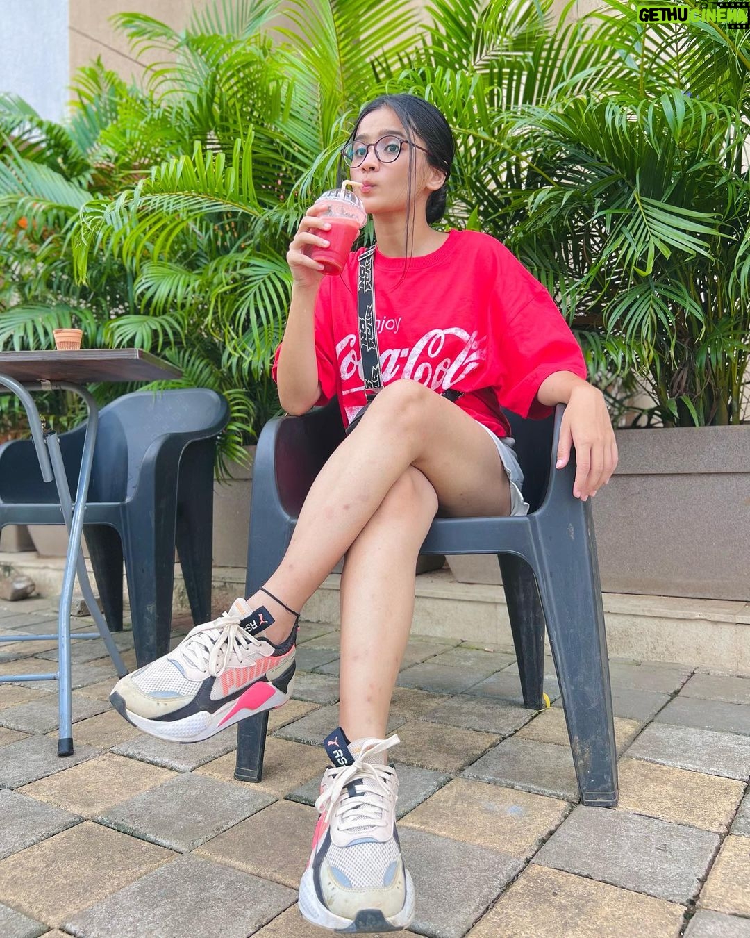 Celesti Bairagey Instagram - Coca-mellon🍉 Mumbai - मुंबई