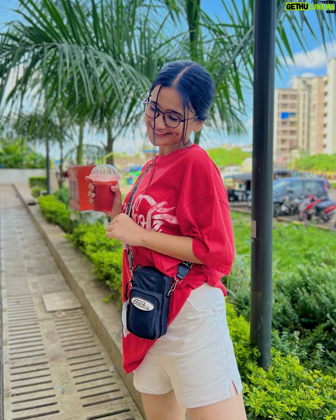Celesti Bairagey Instagram - Coca-mellon🍉 Mumbai - मुंबई