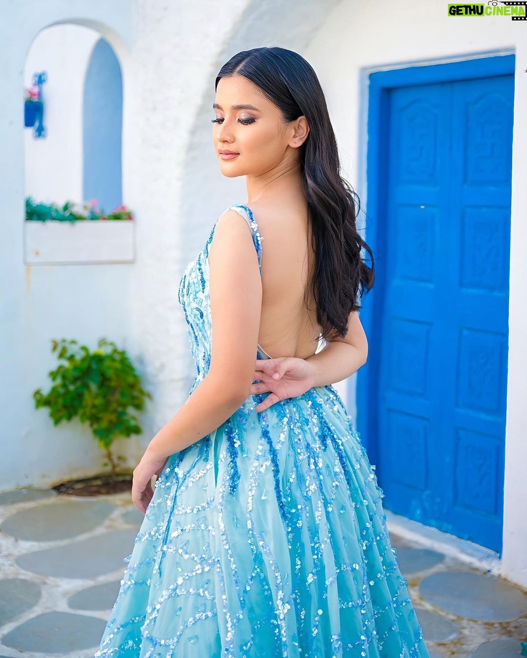 Celesti Bairagey Instagram - 💙💙💙 In Frame :- @celesti.bairagey . Shoot Concept & Look Designed By:- @nehaadhvikmahajan @bridalsbynam @imuseacademy . 💄MUA , Hair & Styling :- @nehaadhvikmahajan . 👗Outfit:- @nikhitatandon @reynutaandon . 📸:- @deepak_das_photography @kakali_das_photography . 📍Location:- @setsinthecity.in #celestibairagey #makeup #ootd #nehaadhvikmahajan #makeupbyme💄 #nammakeovers #bride #to #be #bridal #look #bridalmakeupartist #destinationweddingmakeupartist #weddingmakeup #hair #hairstyling #nammakeovers #bollywood #television #makeupartist #mumbai #traveller #all #over #the #globe