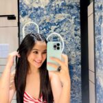 Celesti Bairagey Instagram - Is it the perfect #sun or the #sweets or Cesh?❤️ Photo and video credits @miti_gandhi_99 ❤️ #dayout #sunkissed Radisson Mumbai Goregaon