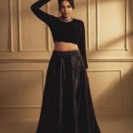 Chandini Tamilarasan Instagram - Be kind ✨ 📸: @alex_judeson ✨ Outfit - @dezynerworld ✨ Mua @inak_bridal_artist ✨ Assisted by @ramanna386 ✨ #chandinitamilarasan #judsonphotography #actresschandini #weekendvibes