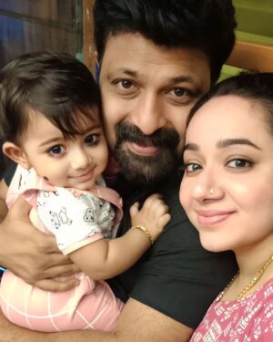 Chandra Lakshman Instagram - 💓🎶👨‍👩‍👧💗