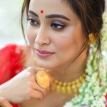 Chandrani Das Instagram - Smile 💞 . . Tanmay Biswas 👗 Babusona Saha 💄 Chandrani Das 🧚 Somnath Roy 📸 Gini Halder 💇‍♀️