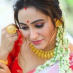Chandrani Das Instagram - Smile 💞 . . Tanmay Biswas 👗 Babusona Saha 💄 Chandrani Das 🧚 Somnath Roy 📸 Gini Halder 💇‍♀️