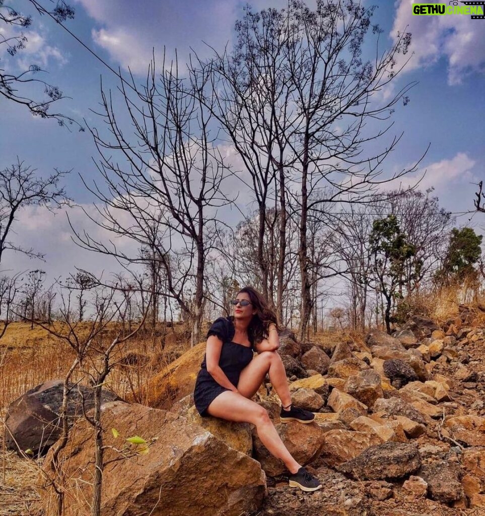 Chestha Bhagat Instagram - Somewhere on earth 🌎
