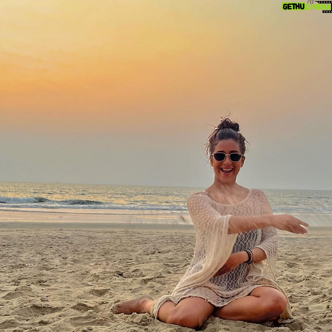Chestha Bhagat Instagram - Just getting a bit sandy 😁 Varca Beach