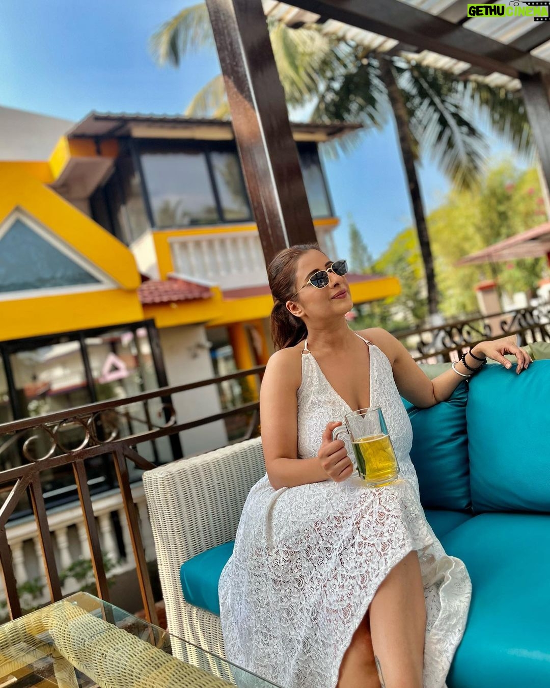 Chestha Bhagat Instagram - One journey alone is equal to a hundred motivational books. @countryinn_goa_varcabeach Varca Beach