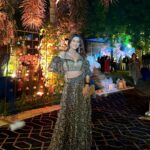 Chestha Bhagat Instagram - May your heart glow as bright as the Diyas this Diwali. HAPPY DIWALI 🪔 Styling: @shreeyamongia @stylbyshreeyamongia Outfit: @expressionistbyjaspreet Jewels: @suhana_art_and_jewels