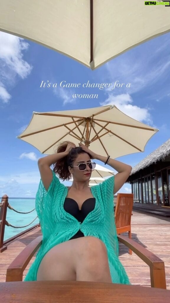 Chestha Bhagat Instagram - It’s a Game changer 🦋 Thankyou all for the lovely wishes ❤️ Heart is full 🤍 #girlsreels #maldives #serenity #naturelovers #selflovejourney #instareels #instgram Maldives