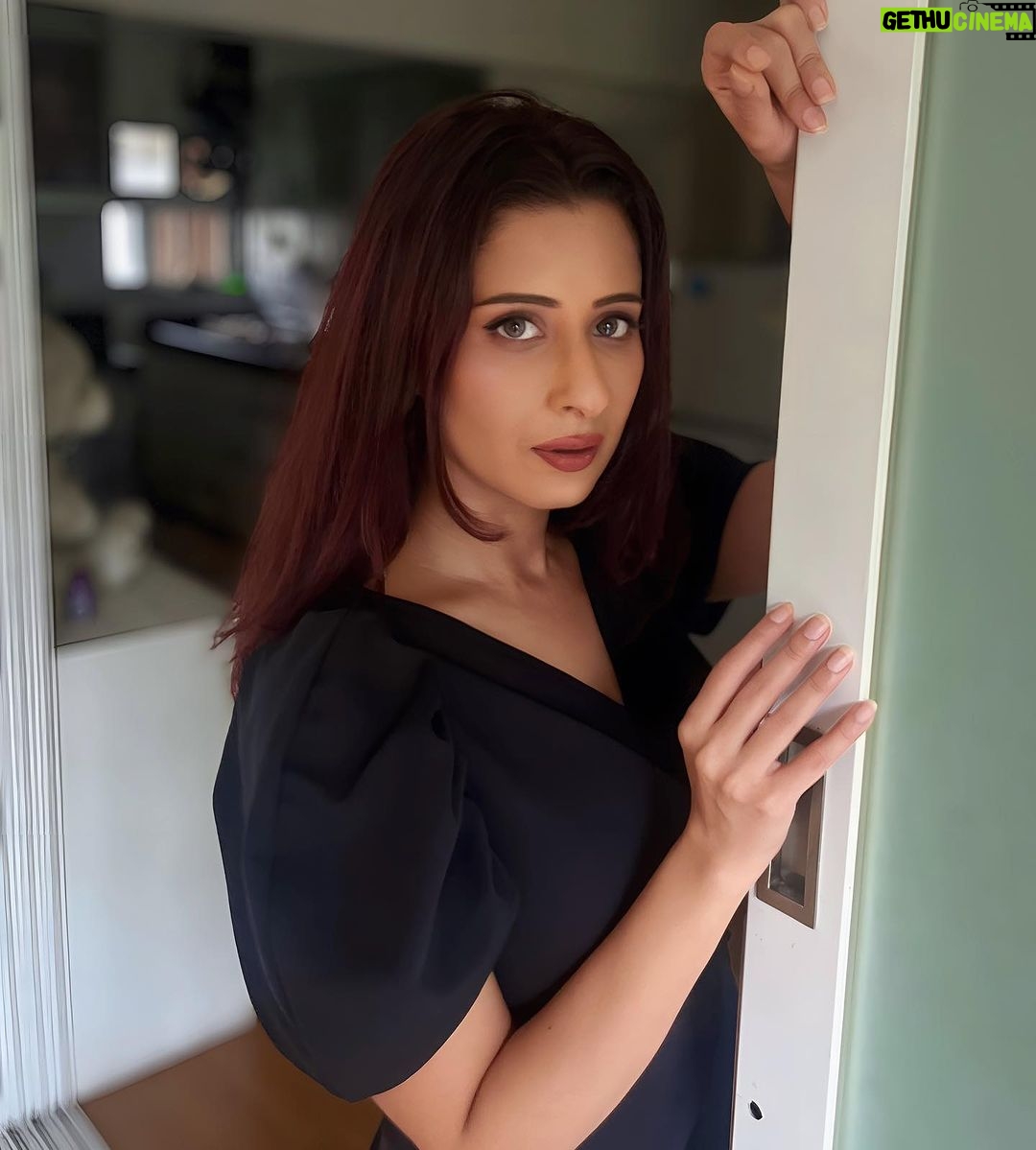 Chestha Bhagat Instagram - Discover the secret to smooth and manageable