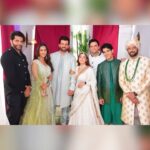 Chestha Bhagat Instagram - “Hum Rahein Na Rahein Hum”. Not just a journey but an “emotion” Here’s a sneak peek of a beautiful journey made with love by a group of people who turned into an un breakable family. - we made a perfect show, with a perfect team- 🕉️ Special thanks to @sktorigins sir @rahultewary sir @swastikproductions for creating this lovely show. @ijaybhanushali @tinadatta @karanvirbohra @cheshtabhagat @aabhaasmehta @iamkitugidwani @anitahassanandani @prervari #sujayreu —————family—————— ❤️🧿 Thankyou for all the love and support 🕉️