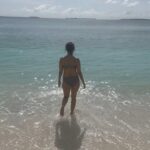 Chestha Bhagat Instagram - Take me back 👙🐬🐳 Maldives Beach