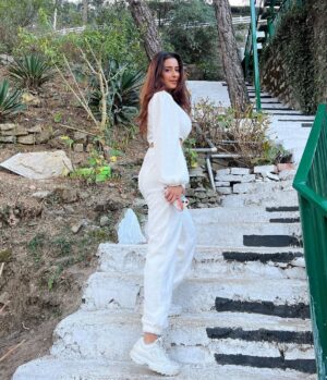 Chestha Bhagat Instagram - A grateful heart sees many blessings ❤️🧿🦋
 
📍  @seclude.in