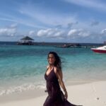 Chestha Bhagat Instagram - Count your blessings not your troubles 💜 Adaaran Select Meedhupparu - Maldives
