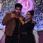 Chhandita Padhi Instagram - not a regular mom….☺️ I'm a cool mom….🤟🏻