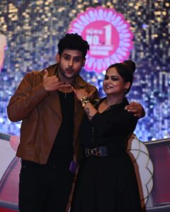 Chhandita Padhi Instagram - not a regular mom….☺️ I'm a cool mom….🤟🏻