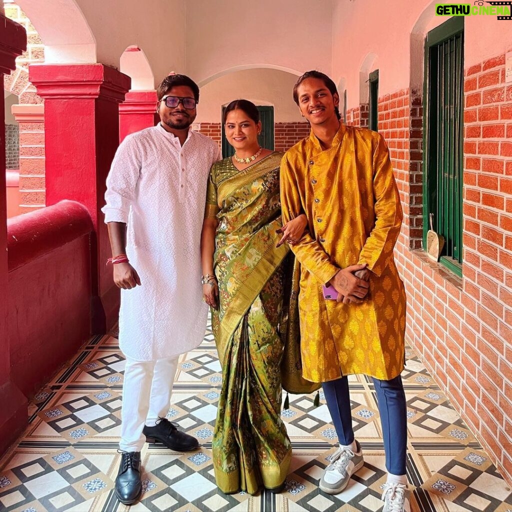 Chhandita Padhi Instagram - The start of a beautiful journey for my brother and his soulmate. #brotherengagement💍 #engagement #brother #familytime