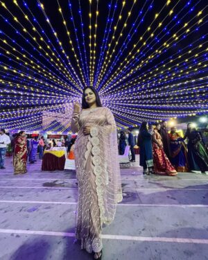 Chhandita Padhi Instagram - Radiating positivity from the inside out…🎇