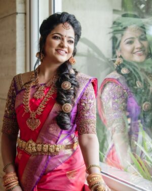 Chitra Instagram - MUA @lavanyaeuginebridalmakeup 
Photography @thatmadraskaran
Saree by @swathisonline 
Blouse by #savinidii 
Jwell by @new_ideas_fashions