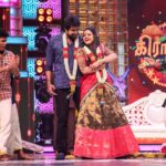 Chitra Instagram - Thank u @vijaytelevision for the beautiful memories 😍🥰😍. That was really unexpected 😍 feeling blessed 😍🥰😍 Photography @sankarkonvict Costume by @savinidii_official Jwellery @savinidii_jewellery
