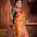 Chitra Instagram - Mua : @laavi_me @lavanya_makeupartist Photography : @artsystudios.india Outfits : @mabia_mb @bollinenisilks Organised : @wedding.destination.chennai Jewellery : @wowbridaljewel