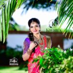 Chitra Instagram – Saree @koyamssilk_
Camera @shagulphotography
Mau @jeevitha.mua
Jewel @new_ideas_fashions
Blouse. @j2fashions,