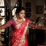 Chitra Instagram - Kuthu vilakku kuthu vilakku sathiyama nan kudumba kuthu vilakku😻