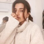 Chitra Shukla Instagram - 💕Love this #gulabiwinter #winter #time #swipeleft #chitrashukla India