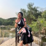 Chitra Shukla Instagram - I liked my dark complexion look😊 Do you ? like it or not tell me in comments. #newmovie #look #glimpse #character #ipsofficer #chitrashukla #telugumovie #nofilter #darkcomplexion Hyderabad - Telagana