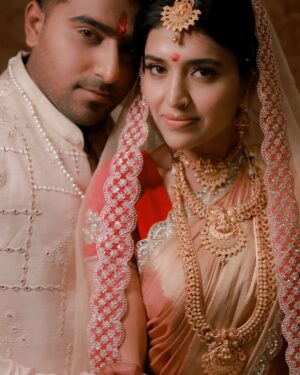 Chitra Shukla Instagram - Glimpses of our Love filled & deeply blessed Engagement ceremony 🏵️✨