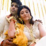 Chitra Shukla Instagram - 💛 Vaibhav Chitra ki haldi 💛 Our #haldiceremony #vcwedding #chitrashukla #vaibhavupadhyay #vc @realsupercop @chitrashuklaofficial India