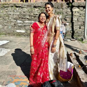 Chitra Shukla Instagram - 08/12/2023 Mere Yaar ki Shaadi Hain….

Cant believe you got Married Ch 
And I actually witnessed your wedding and played the role i have played all my life for you 

Main hu toh tujhe fir aur kya chahiye 🤪
 
I wish you all more Love Happiness Peace eace with this new beginnings in Life 
I want to see you happier and really proud of the way you handled it all so far 
I loveeeeeeee You and am there for you the way i have always been 🫂