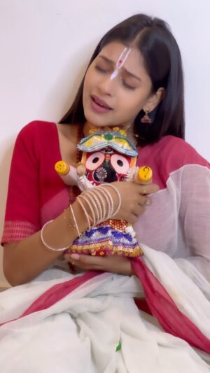 Cookies Swain Instagram - ହେ ଜଗା 🥹🙏❤️

Coming Soon 🫶

@aarivmusic_official 
@souravbharadwaj99
@smruti_r_the_director 
@actorsovan 
@soumya_mohanty29
@abhijit_tripathy_musical
@ur_silu_bibhu
@officialsushreerashmi 
@rajat_kumardhal 
@_sipun.kd_
@ripan_vfx
@nitesh_prusty