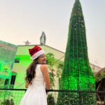 Cookies Swain Instagram – Merry Christmas 🎄 Church