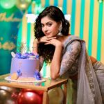 Cookies Swain Instagram - Happy Tithi Wala Birthday to me 🥳 Thank you @camera__wala_ 💜 InMyWorld (:
