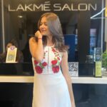 Cookies Swain Instagram – How is it ?

Location – Lakme Salon , Saheed Nahar , Bhubaneswar ❤️

#trending #trendingreels #lakme #lakmesalon #newlook #haircut  #hairstyle #haircolor #happy #instagram #instadaily #explore #explorepage #viral Lakme Salon Saheed Nagar