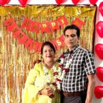 Cookies Swain Instagram – Happy anniversary, Mom and Dad. 💐
May your love continue to be a source of strength, inspiration, and joy to each other and to everyone around you.❤️ Cuttack, Odisha